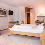 Hotel Toggenburgerhof 3*